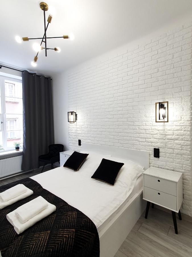Atma Apartment - Ul. Piwna, Stare Miasto/The Old Town Warschau Buitenkant foto